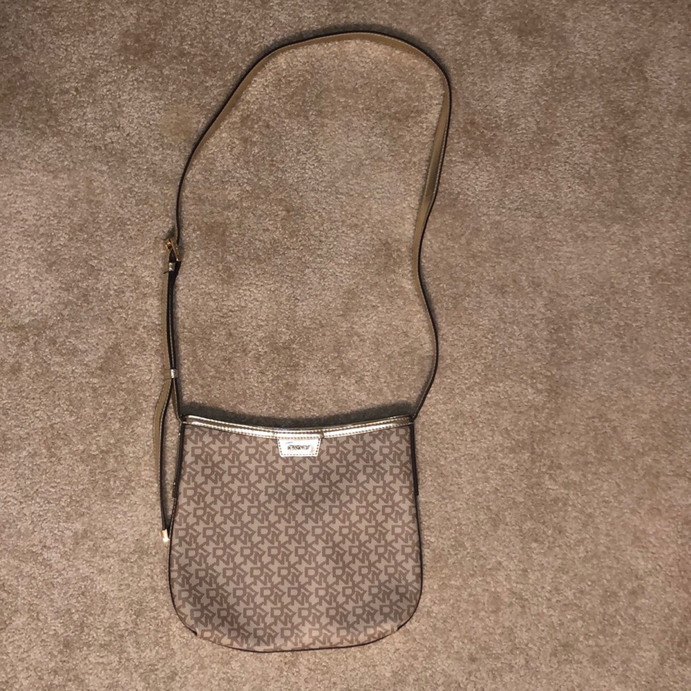 Great Condition DKNY Tan & Gold Crossbody Purse